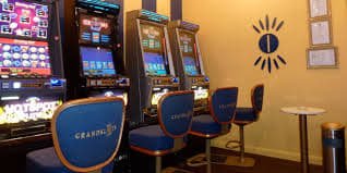 Live casino và slot online tại s88vn với dealer trực tuyến
